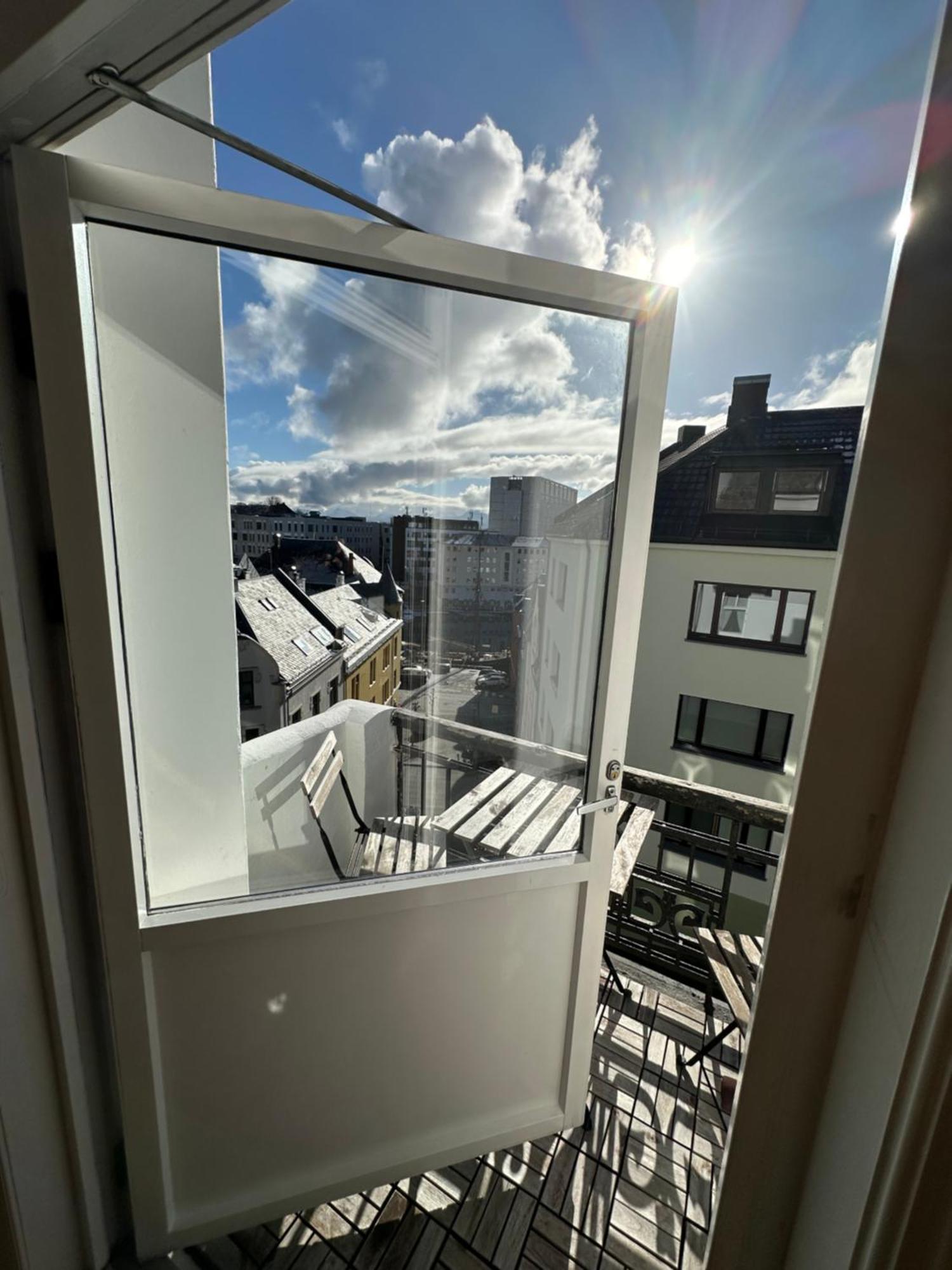 Stylish Big Jugend Art Nouveau Apartment With Balcony Heart Of Alesund Luaran gambar