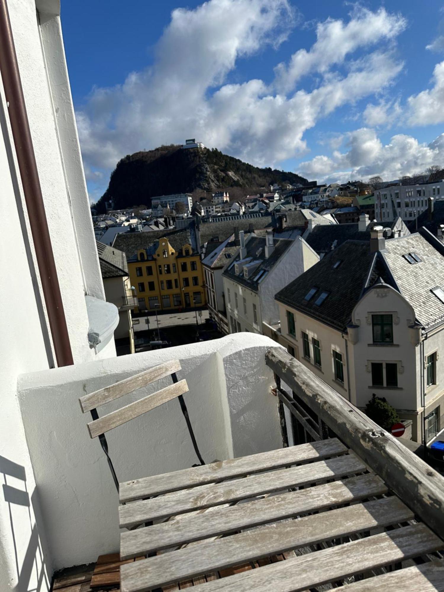 Stylish Big Jugend Art Nouveau Apartment With Balcony Heart Of Alesund Luaran gambar